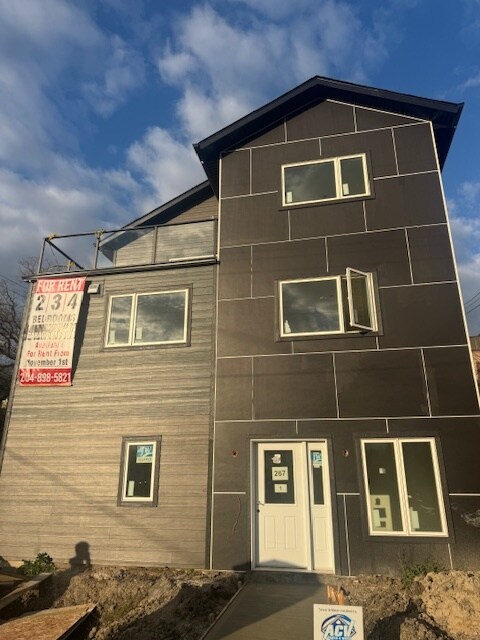 267 Traverse Av in Winnipeg, MB - Building Photo - Building Photo