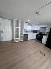 6099 Rolling Meadow Trail in Fort Worth, TX - Building Photo - Building Photo