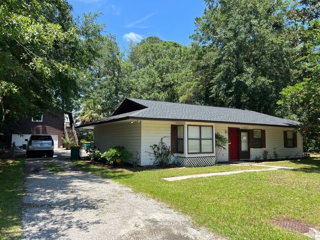 26 Jason St in Bluffton, SC - Building Photo - Building Photo