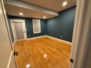 31 Boardman St in Boston, MA - Building Photo - Building Photo