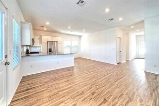 201 Rioja in Kyle, TX - Building Photo - Building Photo