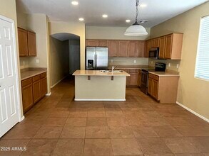 24845 W Dove Trail in Buckeye, AZ - Building Photo - Building Photo