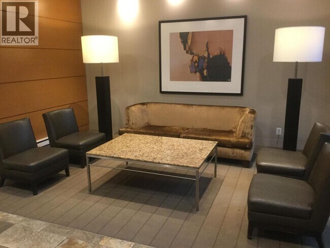 977 Mainland St in Vancouver, BC - Building Photo - Building Photo