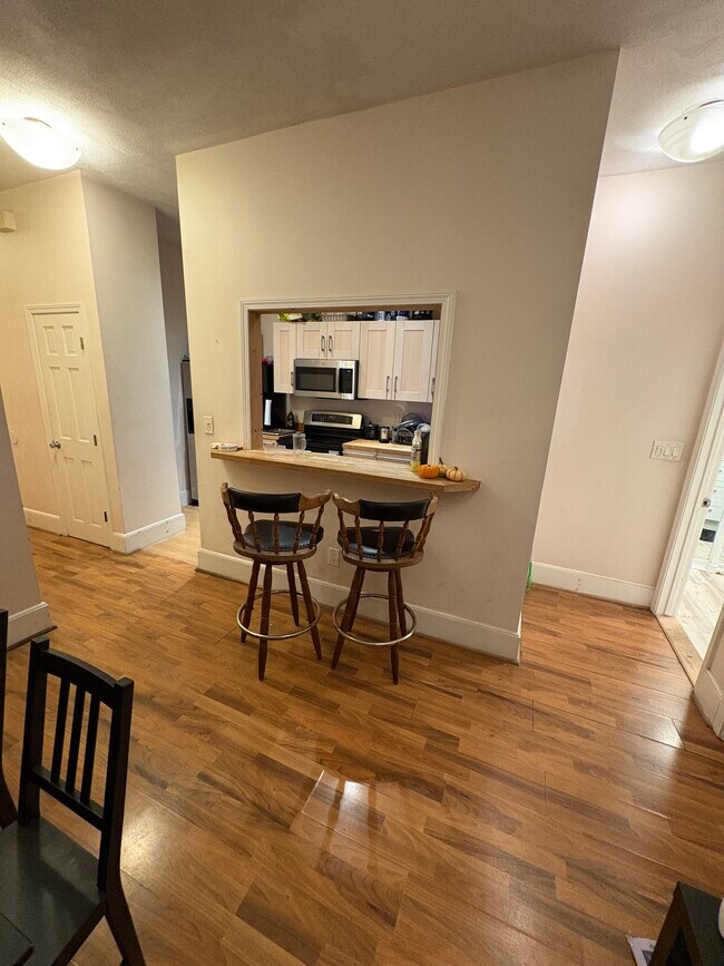 866 Huntington Ave, Unit 1 in Boston, MA - Building Photo - Building Photo