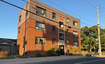 611 Concession St in Hamilton, ON - Building Photo