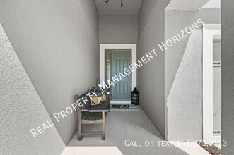 4430 Pond Brk Ct in Bradenton, FL - Building Photo - Building Photo