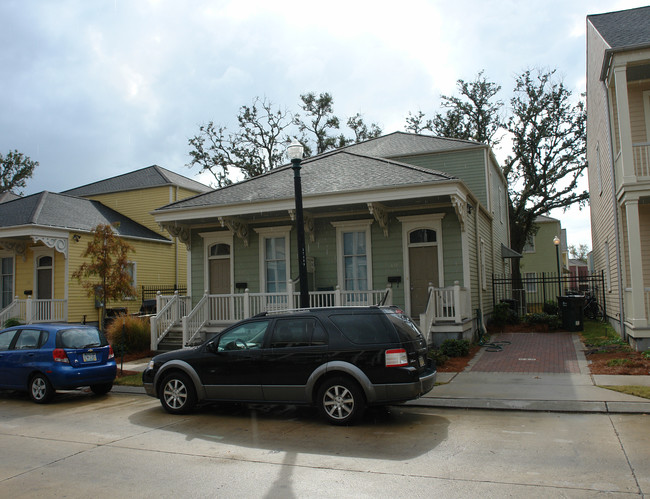 832 St Andrew St in New Orleans, LA - Building Photo - Building Photo