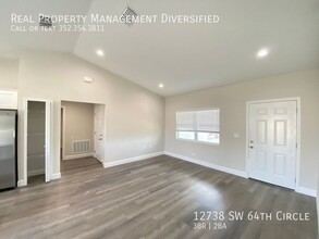 12738 SW 64th Cir in Ocala, FL - Building Photo - Building Photo