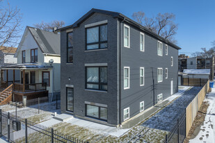 717 N Parkside Ave in Chicago, IL - Building Photo