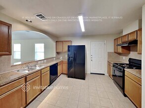 8622 Doskocil Dr in Houston, TX - Building Photo - Building Photo