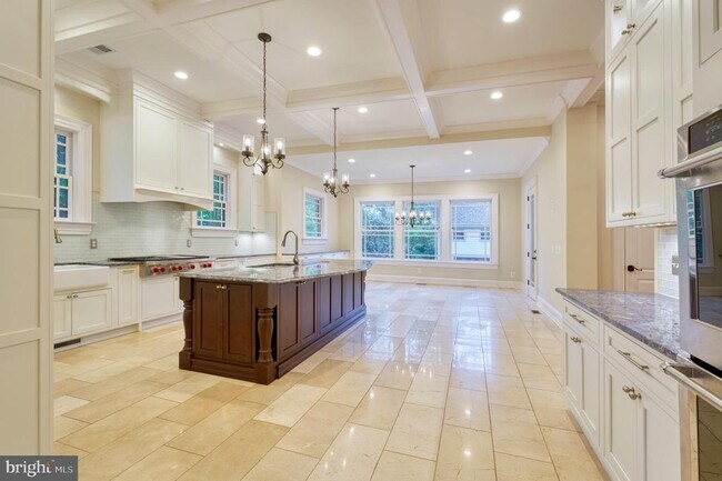 property at 6506 Divine St
