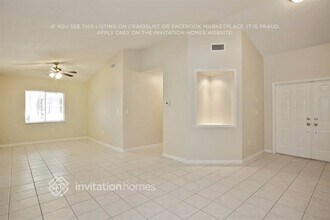 14704 SW 177th Terrace in Miami, FL - Foto de edificio - Building Photo