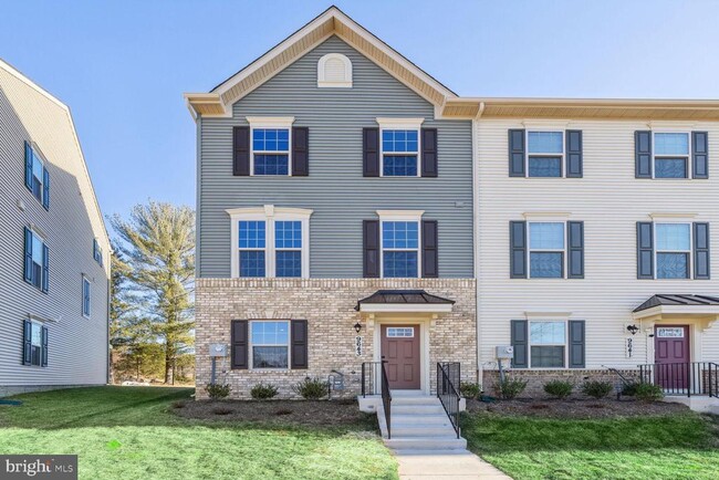 property at 9643 Tall Oaks Rd