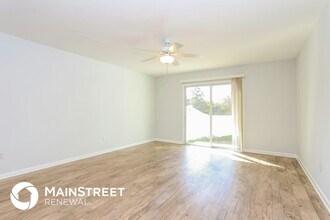 558 Eiseman Wy in Jacksonville, FL - Building Photo - Building Photo