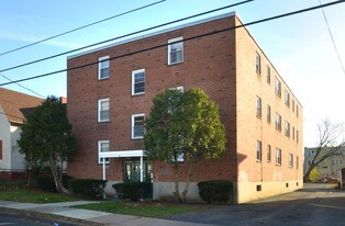 41 Ward Pl Apartments