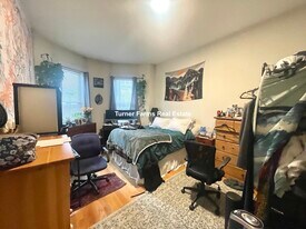 7 Grant St, Unit 1 in Boston, MA - Building Photo