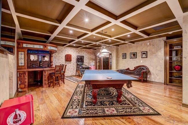 property at 13703 Greenwood Ln S