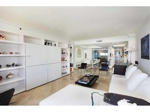 799 Crandon Blvd in Key Biscayne, FL - Building Photo - Building Photo