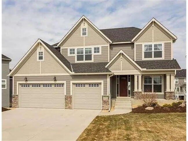 17725 58th Cir N in Plymouth, MN - Building Photo - Building Photo