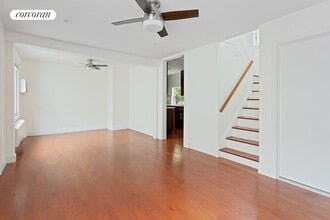 41 E 2nd St in Brooklyn, NY - Foto de edificio - Building Photo