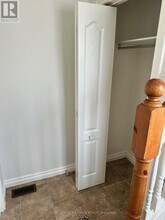 127 Innisfil St in Barrie, ON - Building Photo - Building Photo