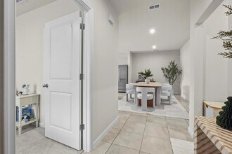 309 Raspberry Rd in Fort Pierce, FL - Foto de edificio - Building Photo