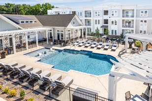 Ascend at Hilltop in Virginia Beach, VA - Building Photo