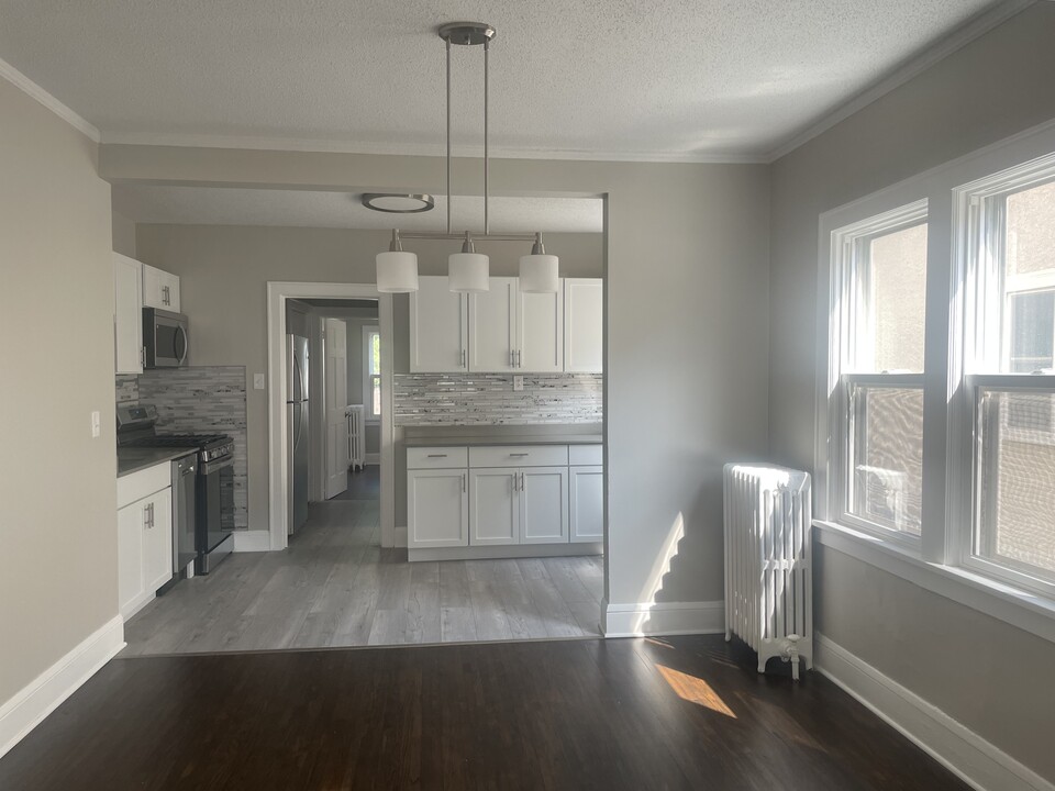 4101 Cedar Ave in Minneapolis, MN - Building Photo