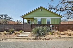 1194 Coleto St in Austin, TX - Building Photo