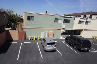 14015 S Budlong in Gardena, CA - Building Photo - Building Photo