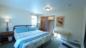 25 Beacon St, Unit up in Rochester, NY - Building Photo