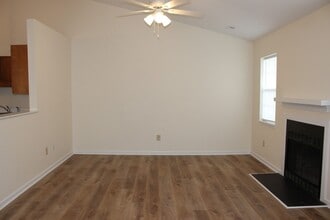 126 Witten Cir in Havelock, NC - Building Photo - Building Photo