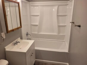 102 2nd St in Rossville, GA - Building Photo - Building Photo