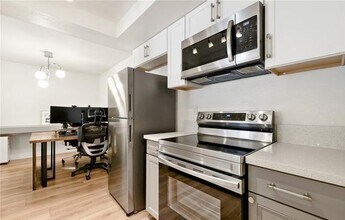 110 N 2nd Ave in Chula Vista, CA - Foto de edificio - Building Photo