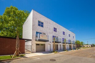 55 N Warren St in Mobile, AL - Building Photo