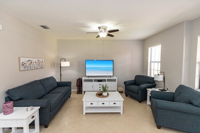 11272 Paseo Grande Blvd in Ft. Myers, FL - Building Photo - Building Photo