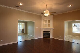 3103 Silkwood Dr in Tyler, TX - Building Photo - Building Photo