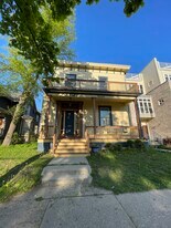 2030 N Cambridge Ave, Unit East side duplex - upper in Milwaukee, WI - Building Photo