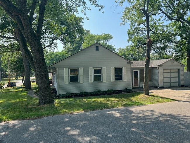 526 Fir St in Michigan City, IN - Building Photo - Building Photo