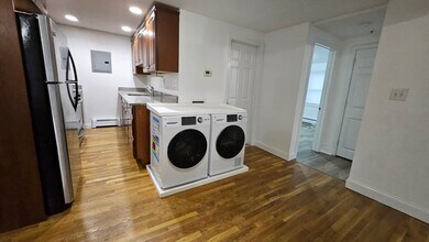 19 Railroad St in Acton, MA - Building Photo - Building Photo