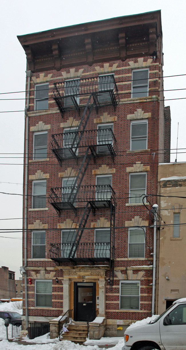 39 S 3rd Ave in Mount Vernon, NY - Foto de edificio - Building Photo