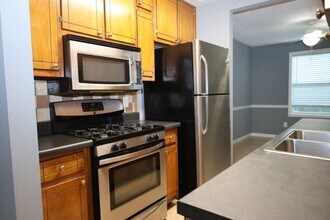5331 Ridge Forest Dr in Stone Mountain, GA - Building Photo - Building Photo