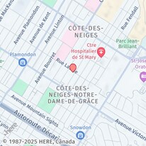 4605 Ave Saint-Kevin in Montréal, QC - Building Photo