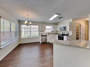 8113 Lake Haven Dr in Rowlett, TX - Building Photo - Building Photo