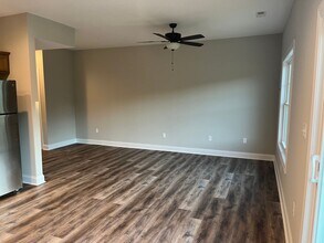 1221 Lockewood Dr in Lynchburg, VA - Building Photo - Building Photo