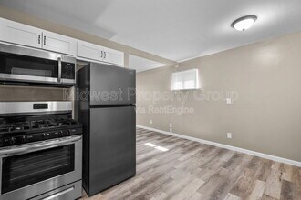 5 Boles Ave in Wentzville, MO - Building Photo - Building Photo