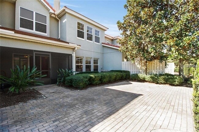 7118 Regina Way in Orlando, FL - Foto de edificio - Building Photo