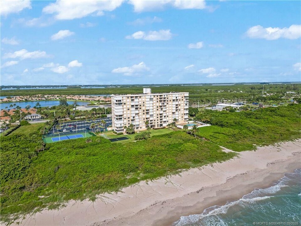3200 N Hwy A1A in Fort Pierce, FL - Building Photo