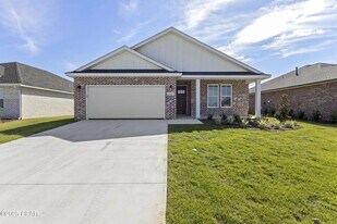3884 Red Deer Cir in Panama City, FL - Building Photo