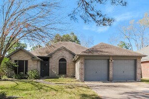18703 Singing Woods Dr in Humble, TX - Building Photo
